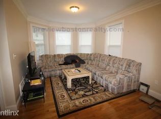 17 Mansfield St #1, Allston, MA 02134