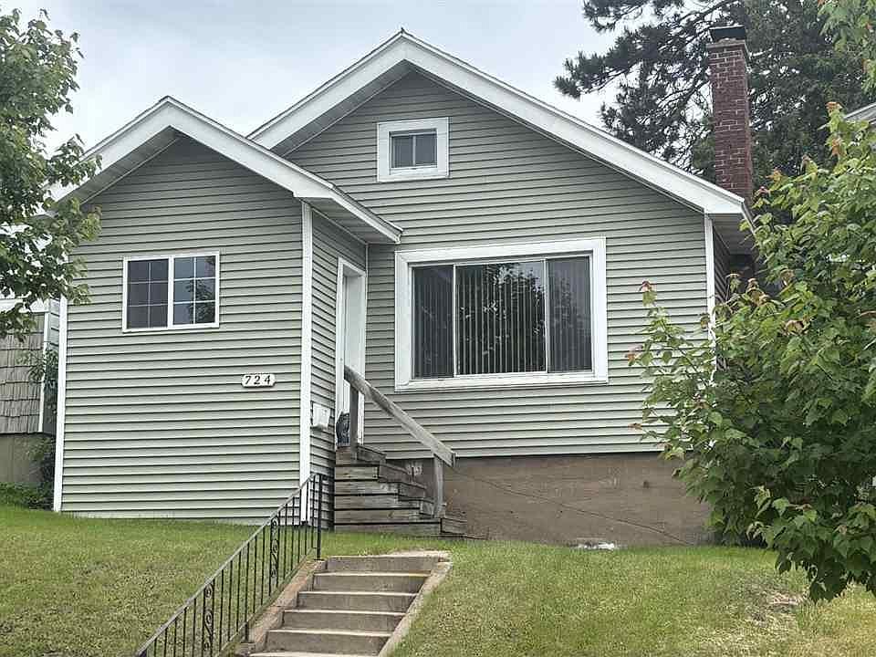 1st image of 724 Summit St