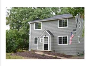 531 Center Dr, Ann Arbor, MI 48103