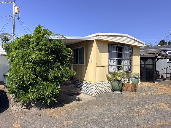 2nd image of 87735 Highway 101 Space 6B