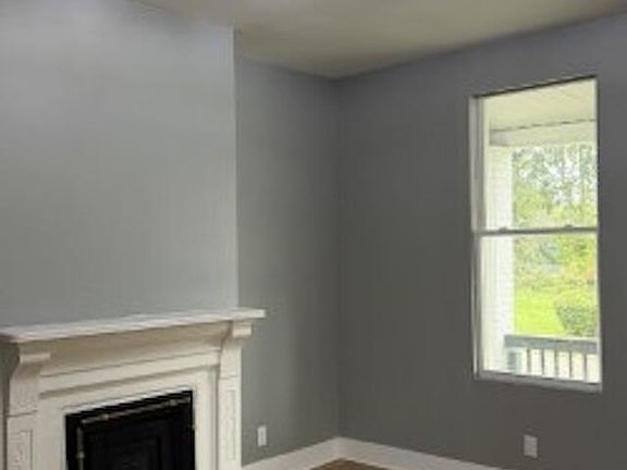 5th image of 5636 Helen St
