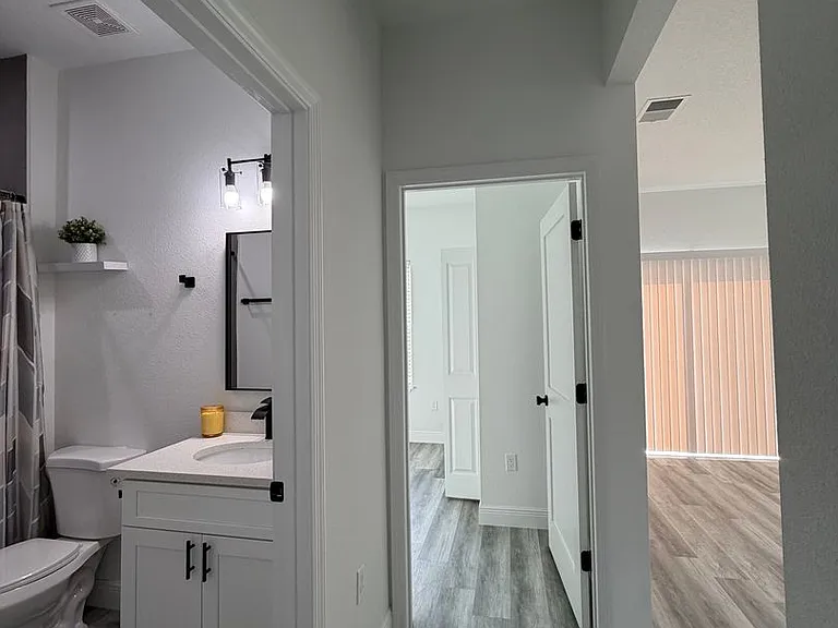16950 SW 42nd Avenue Rd — Photo 11