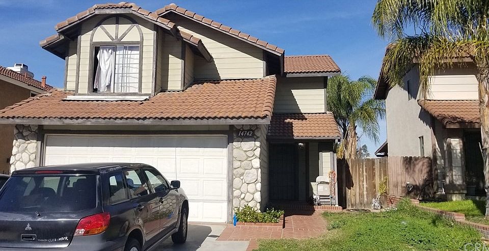 1st image of 14742 Mountain High Dr