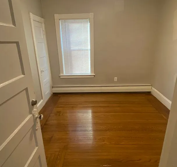 628 Smith St — Photo 9