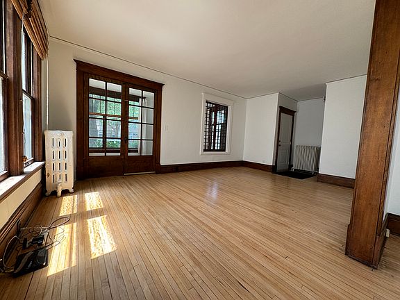 5th image of 3205 Hennepin Ave APT 1