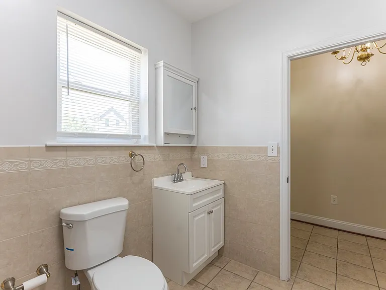 1706 Harman Ave — Photo 7