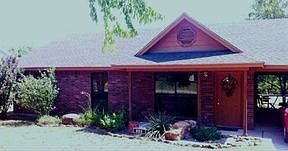 1st image of 206 S Avenue P