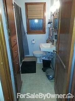 5th image of 110 E Vinton St