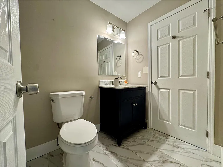 1871 NW 31st Ct — Photo 21