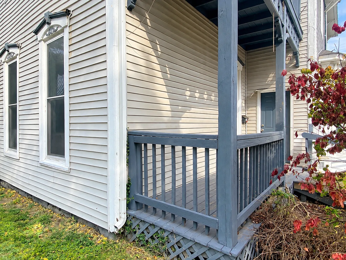 2 bed, 1000 sqft, $1,250 — Photo 2