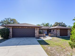 915 E Normandy Blvd, Deltona, FL 32725