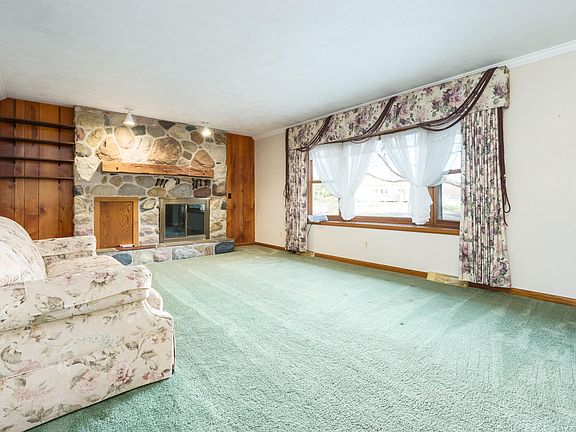 3rd image of 5034 Windstar Ln