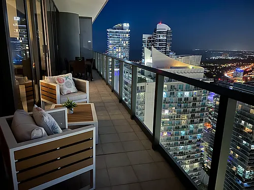 1000 Brickell Plz #4910 Photo 1