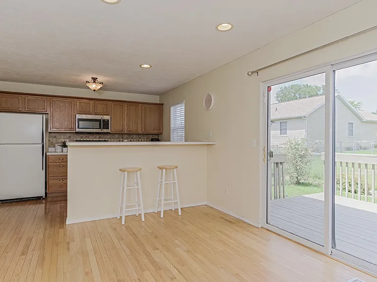 244 Parktrail Rd — Photo 6