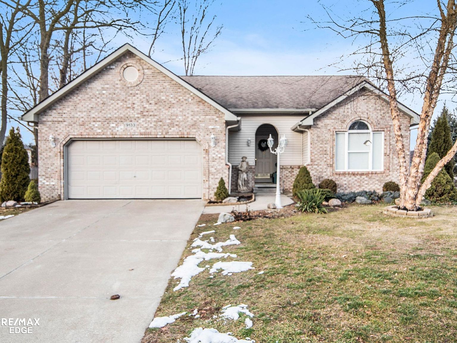 9133 Pembrook Dr, Davison, MI 48423 Zillow
