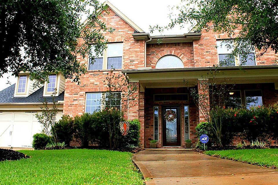 1st image of 28218 Churchill Ct