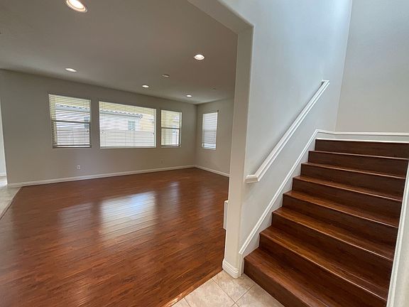 5th image of 14804 Harmony Ln