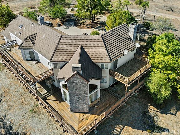 5th image of 19448 Blue Sky Rd