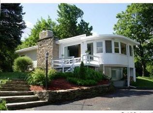 67 Richlee Dr, Camillus, NY 13031