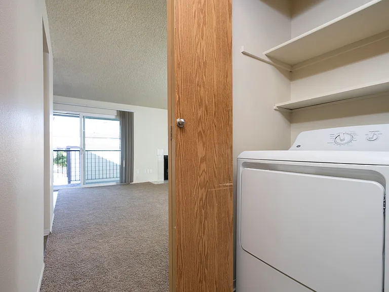 2 Bedroom 1 Bath - 793 Sq Ft 2 Bedroom 1 Bath - 793 Sq Ft