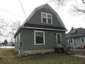2nd image of 11141 1st St