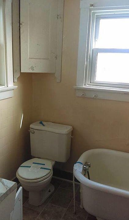 upstairs bathroom