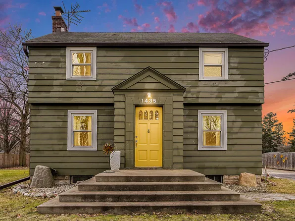 1435 Climax Ave, Kalamazoo, MI 49006