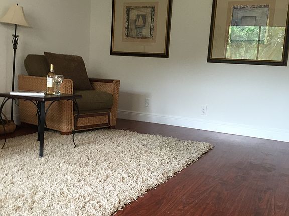 3rd image of 15036 Ashland Ln APT B49