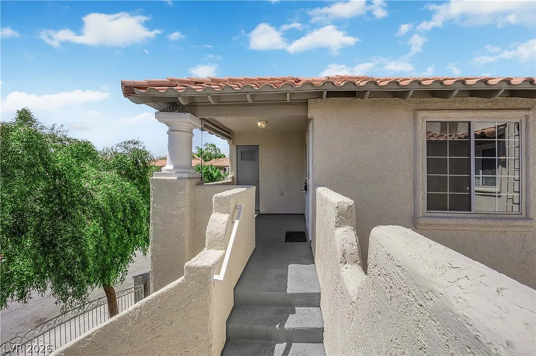 2 bed, 2.0 bath, 1137 sqft, $1,500 — Photo 1