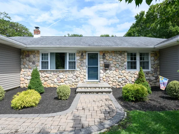 48 Hosford Avenue, Leonardo, NJ 07737