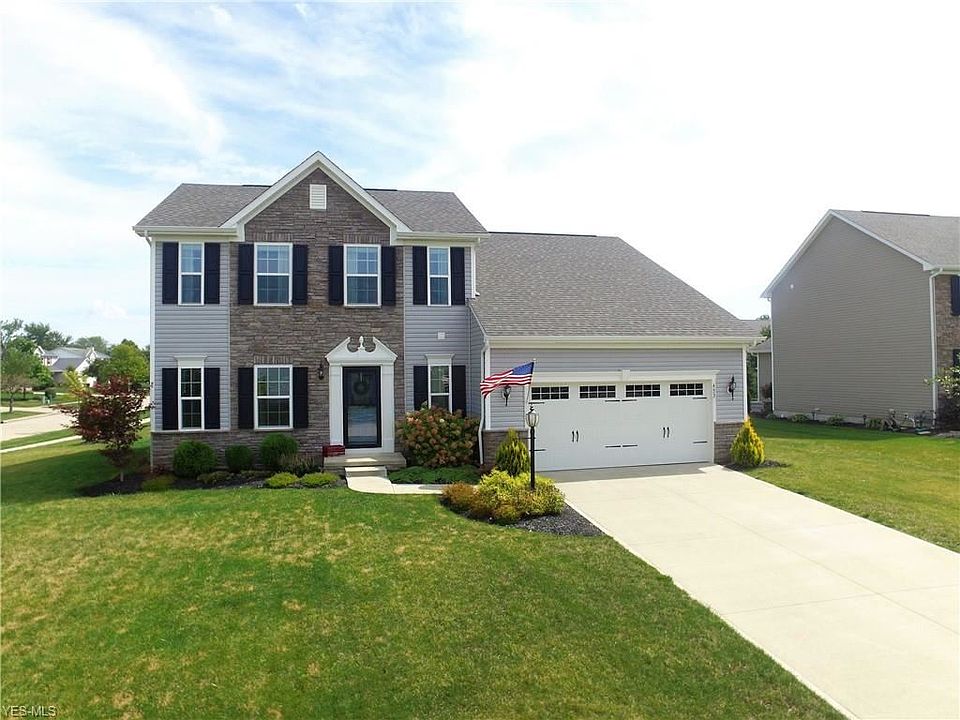 1st image of 453 Arboretum Dr