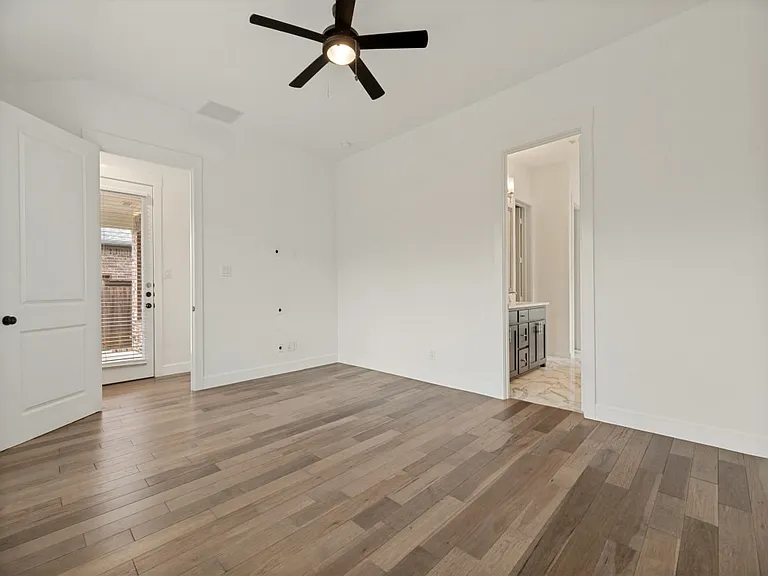 5808 Liberty Hill Dr — Photo 16