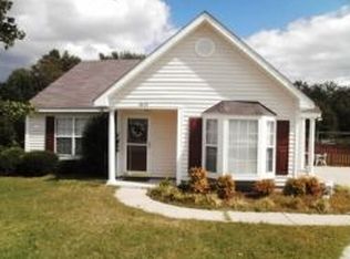 4600 Honeysuckle Ln, Rocky Mount, NC 27804