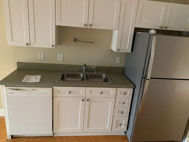 490 Barnett Shoals Rd #425 — Photo 5