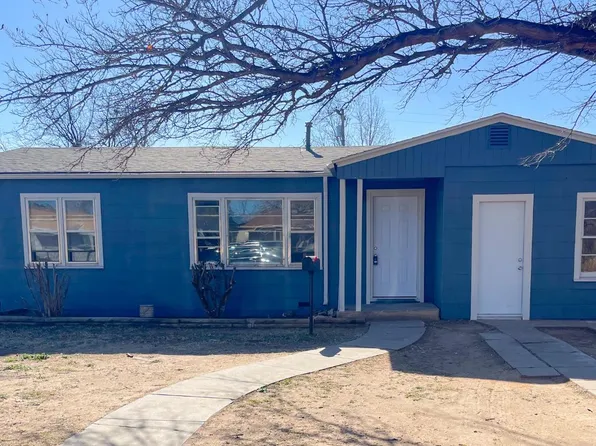 114 Holly St, Levelland, TX 79336