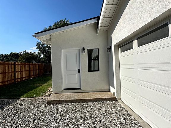 2nd image of 8805 Sierra Madre Ave