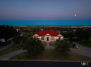 1102 Ashford Dr, San Angelo, TX 76901