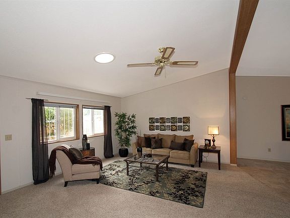 5th image of 6218 202nd Street Ct E