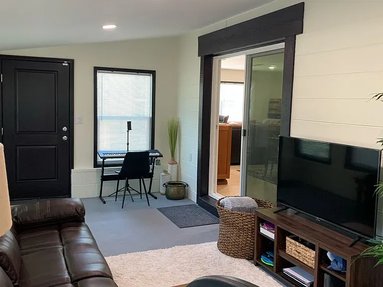 263 Mississippi Ave — Photo 10