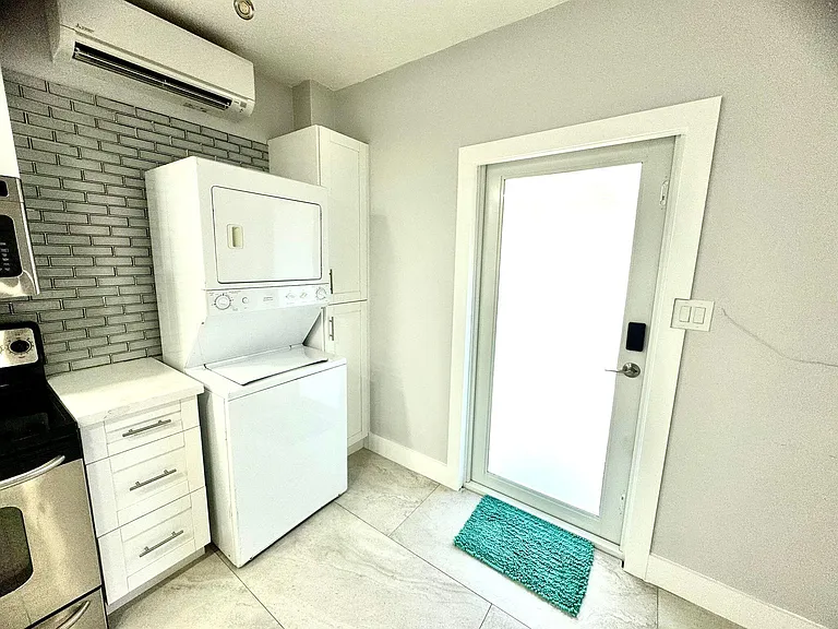 113 Mockingbird Rd #1 — Photo 4