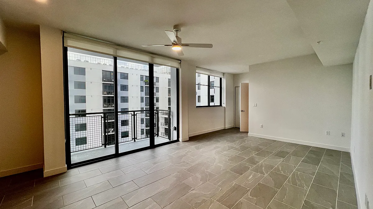 Building Photo - 2141 N Miami Ave #A5