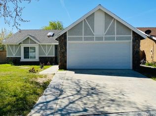 524 E Ivyton St, Lancaster, CA 93535
