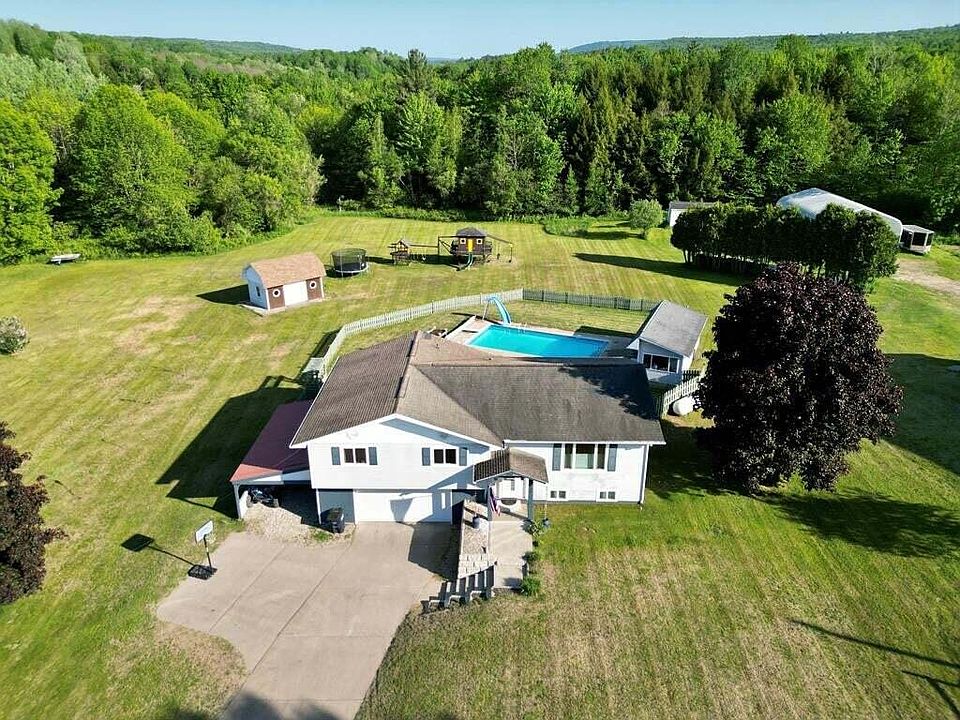 1st image of 196 Low Rd