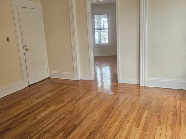 873 Hancock Ave #2F, Bridgeport, CT 06605