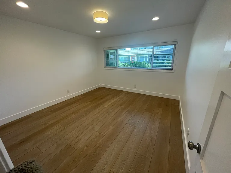 1604 Clay St #1604 — Photo 10