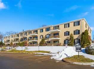 2131 1st Ave SE APT 310, Cedar Rapids, IA