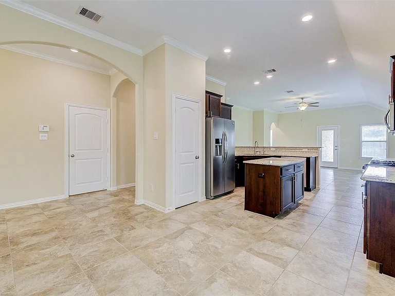 11206 Leila Park Ct — Photo 8