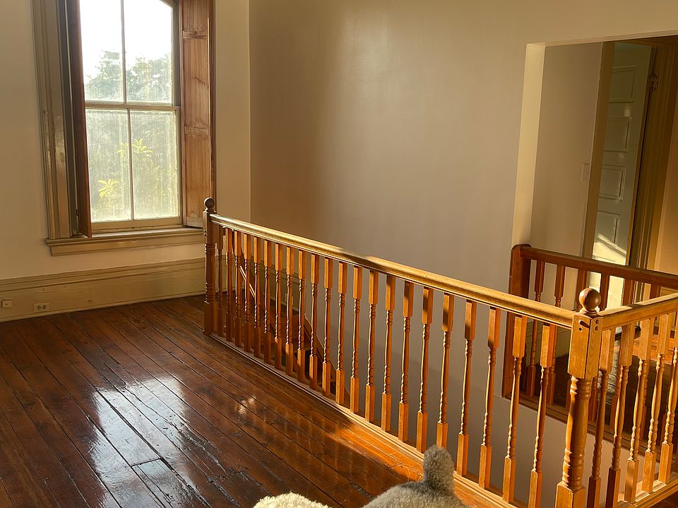 Third floor bedroom/study (dog not included)