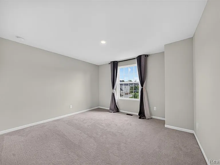 4160 Walcott Dr — Photo 27