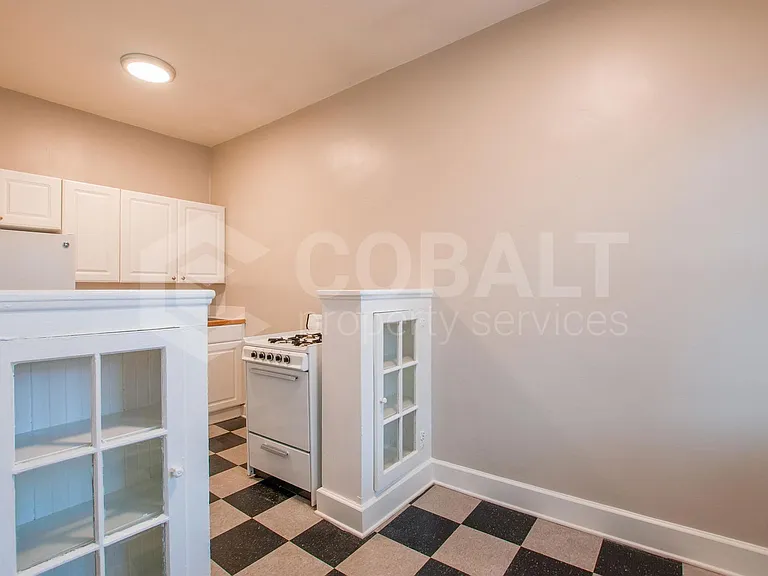 674 Somerset Ter NE #7 — Photo 5